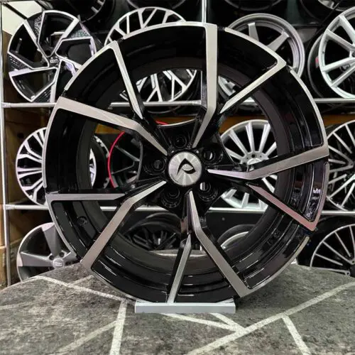 17 inç 5x112 Golf R Siyah Elmas Kesim Jant Modeli (4 Adet)