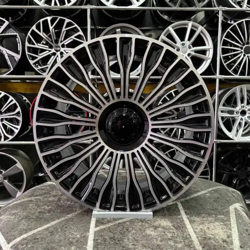 18 inç 5x112 Maybach Siyah Elmas Kesim Jant Modeli (4 Adet)