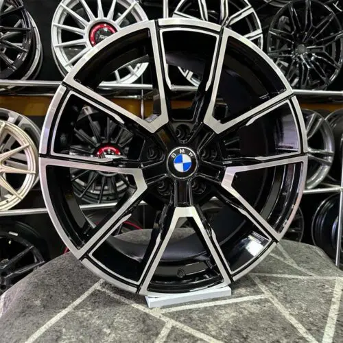 18 inç 5x120 BMW Siyah Elmas Kesim Jant Modeli (4 Adet)