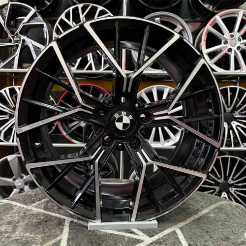 18 inç 5x120 BMW F30 Siyah Elmas Kesim Jant Modeli (4 Adet)