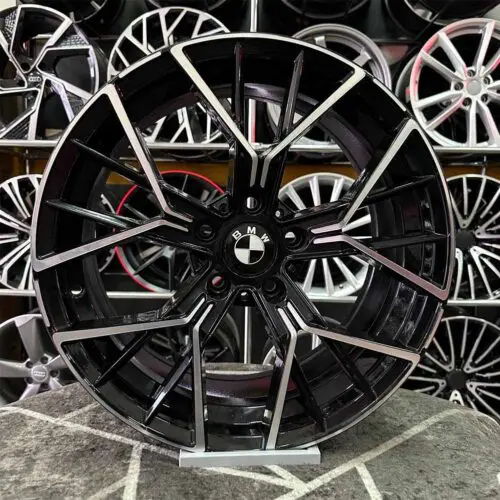 18 inç 5x120 BMW F30 Siyah Elmas Kesim Jant Modeli (4 Adet)
