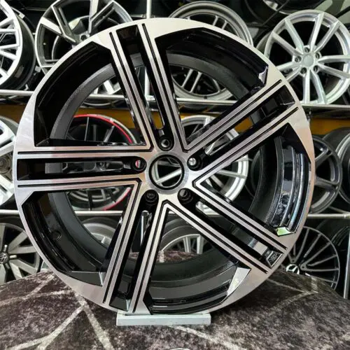 19 inç 5x112 Audi Siyah Elmas Kesim Jant Modeli (4 Adet)