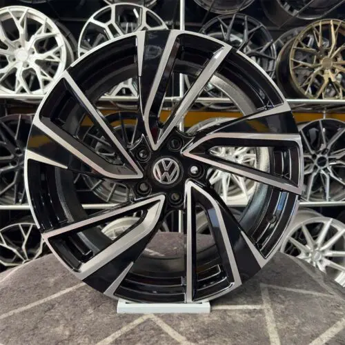 19 inç 5x112 Golf R Siyah Elmas Kesim Jant Modeli (4 Adet)