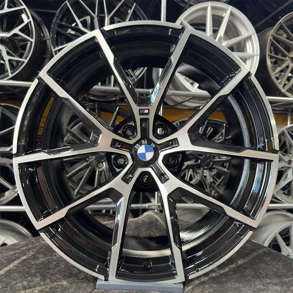 19 inç 5x120 BMW F10 M Sport Siyah Elmas Kesim Jant Modeli (4 Adet) 19 inç 5x120 BMW F10 M Sport Siyah Elmas Kesim Jant Modeli (4 Adet)