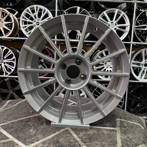 16 inç 4x100 WRC Gümüş Jant Modeli (4 Adet) 16 inç 4x100 WRC Gümüş Jant Modeli (4 Adet)