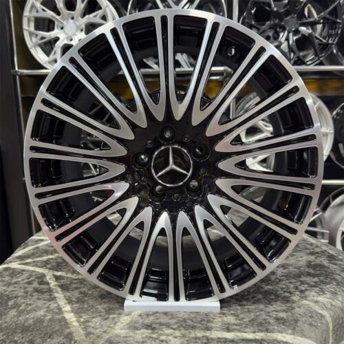 18 inç 5x112 Mercedes Siyah Elmas Kesim Jant Modeli (4 Adet)