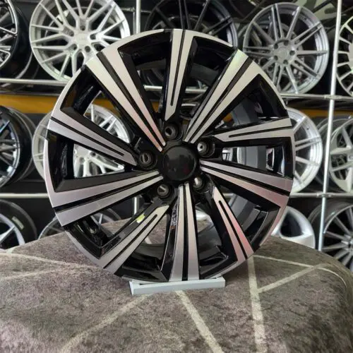 16 inç 5x114.3 Corolla Siyah Elmas Kesim Jant Modeli (4 Adet)