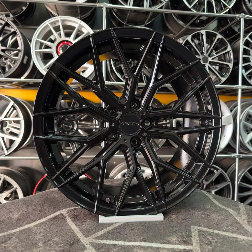 18 inç 5x114.3 Arceo Valencia Siyah Jant Modeli (4 Adet)