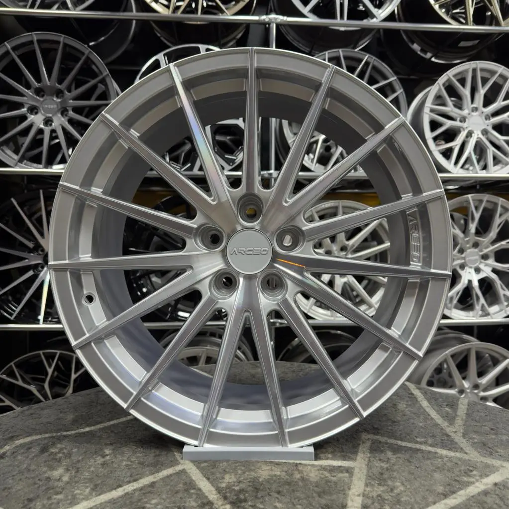 19 inç 5x112 Arceo Lisbon Gümüş Elmas Kesim Jant Modeli (4 Adet)