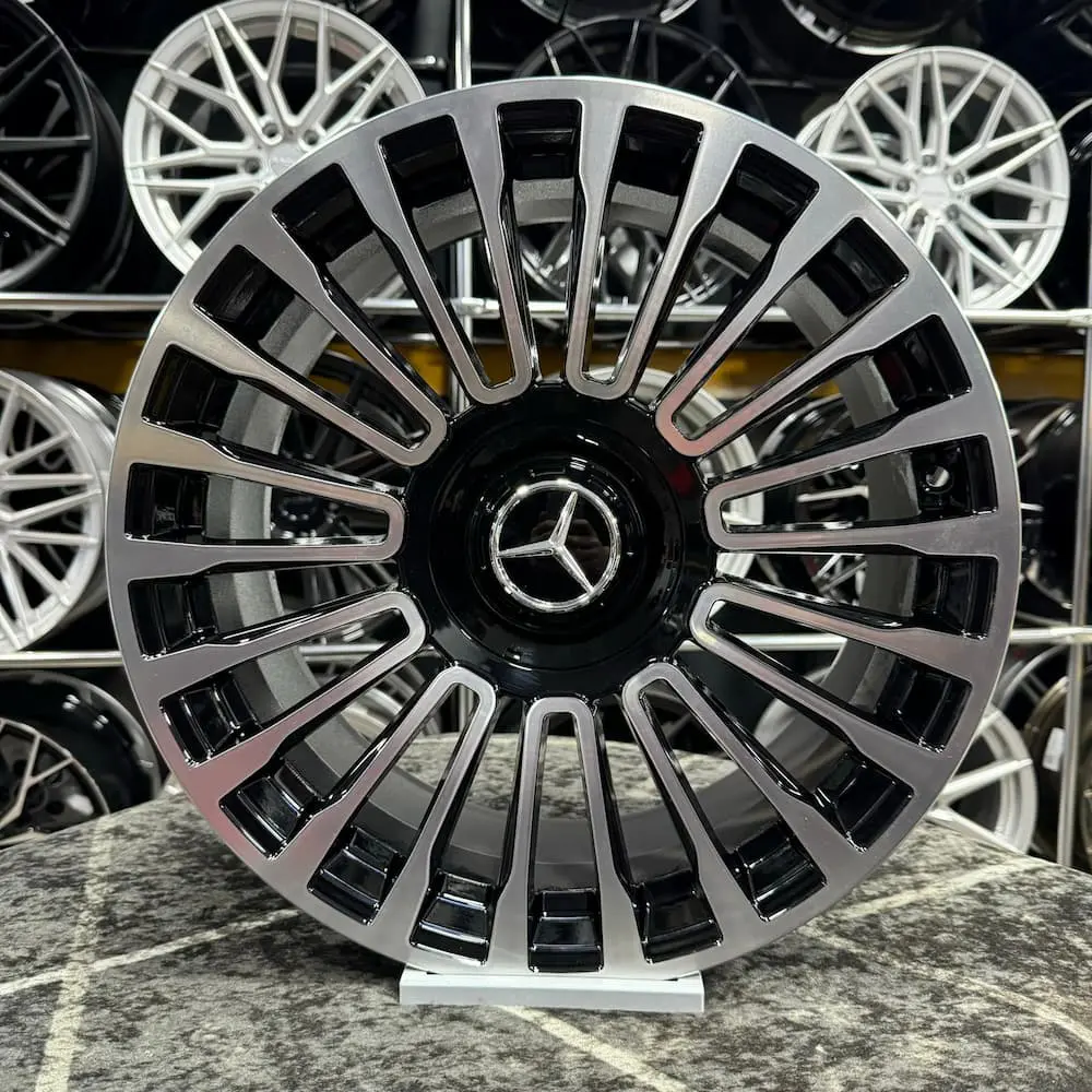 18 inç 5x112 AMG Siyah Elmas Kesim Jant Modeli (4 Adet) 18 inç 5x112 AMG Siyah Elmas Kesim Jant Modeli (4 Adet)
