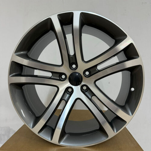 18 inç 5x112 Savannah Gun Metal Elmas Kesim Jant Modeli (4 Adet)