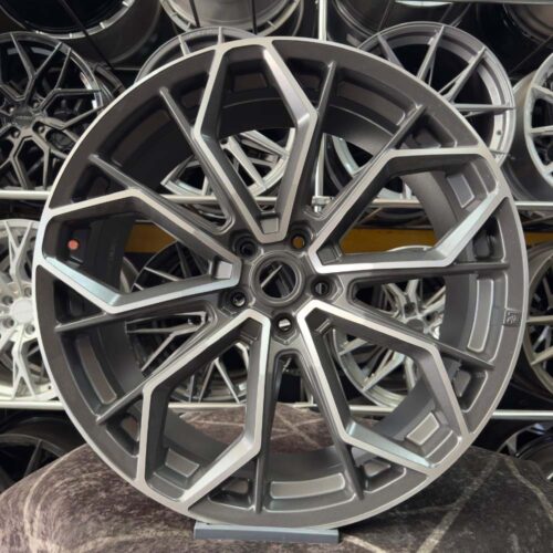 22 inç 5x120 Land Rover Gun Metal Elmas Kesim Jant Modeli (4 Adet)