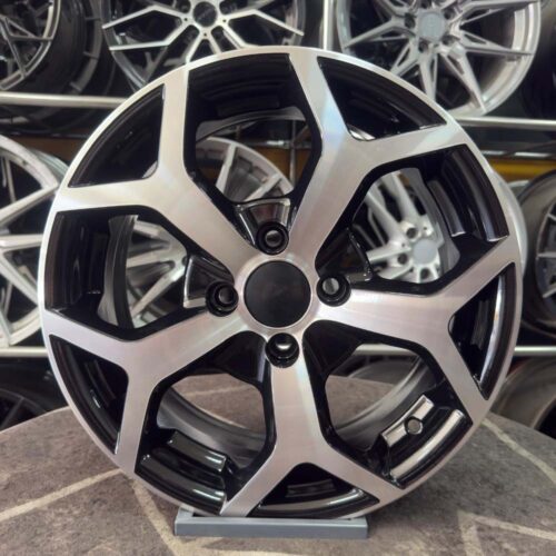 15 inç 4x100 Clio Linea İ20 Siyah Elmas Kesim Jant Modeli (4 Adet)