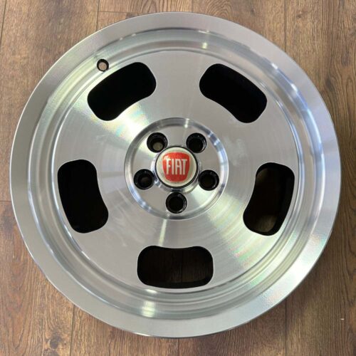15 inç 5x98 Momo Egea Doblo Uyumlu Gümüş Jant Modeli (4 Adet)