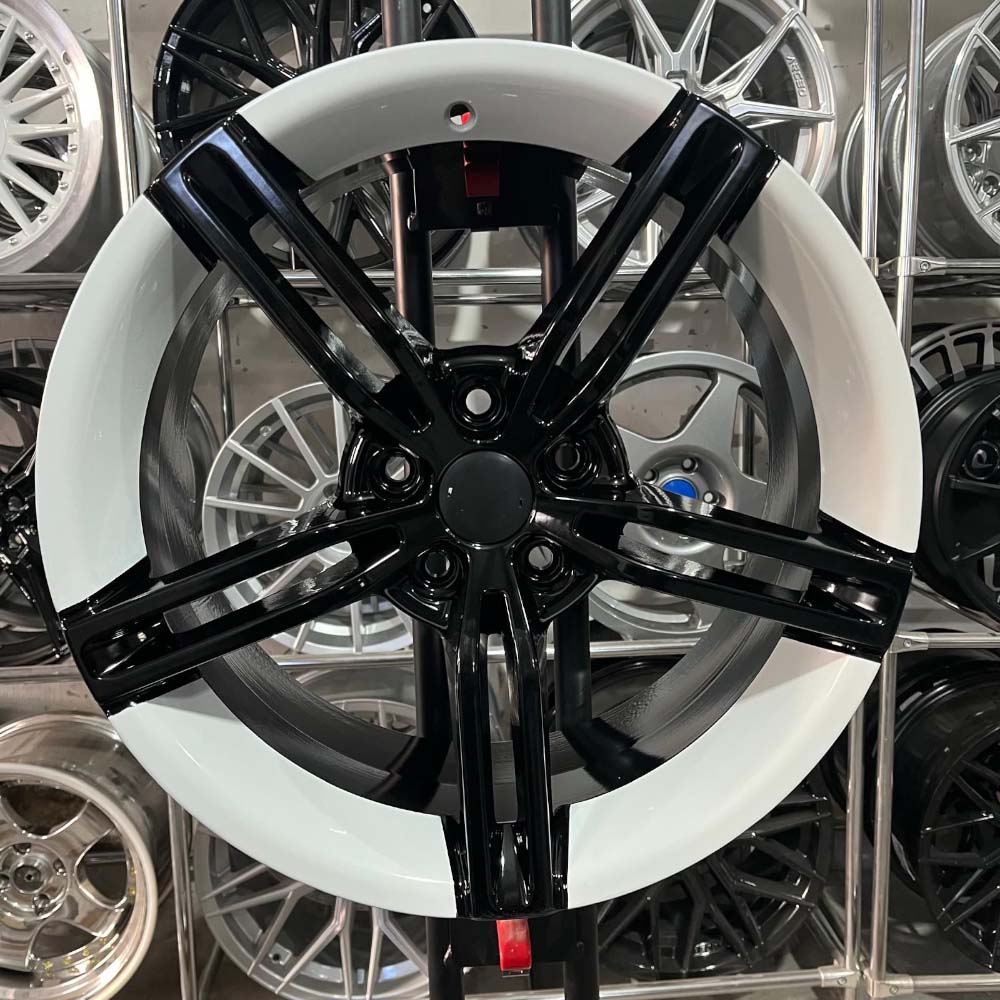 18 inç 5x100 Polo İbiza Scala Egea Uyumlu Porsche Taycan Siyah, Beyaz Jant Modeli (4 Adet) 18 inç 5x100 Polo İbiza Scala Egea Uyumlu Porsche Taycan Siyah, Beyaz Jant Modeli (4 Adet)