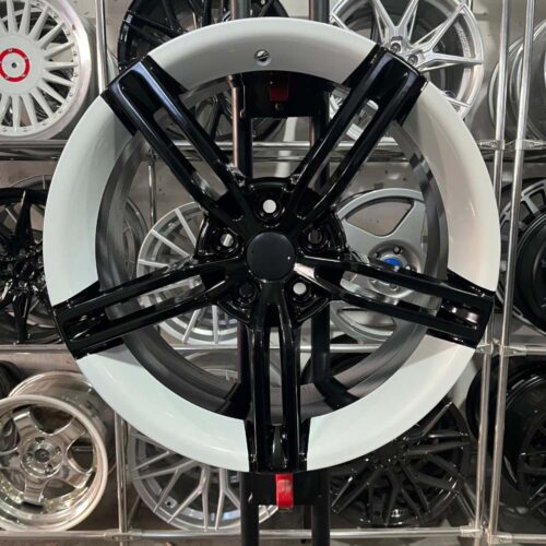 16 inç 4x100 Clio Symbol İ20 Linea Getz Uyumlu Taycan Siyah - Beyaz Jant Modeli (4 Adet)
